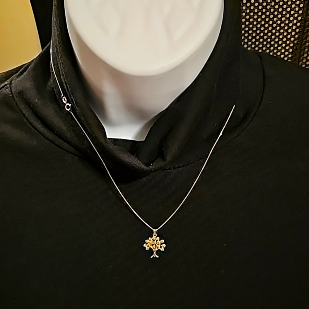 Lightweight 18k Saudi Gold Necklace